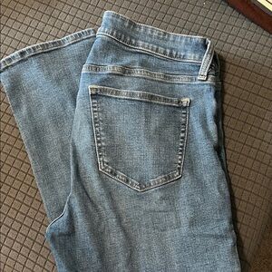 GAP Women's Medium Blue Straight-Leg Jeans